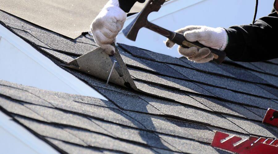 Professional gutter cleaning in Wolcott, CT